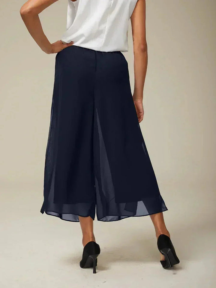 Pantalon Met Rechte Pijpen in Cropped Lengte met Chiffon Split-Overlay