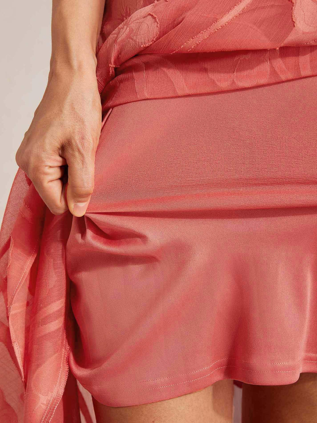 Bloemenchiffon Mouwloze Avondjurk met Asymmetrische Zoom