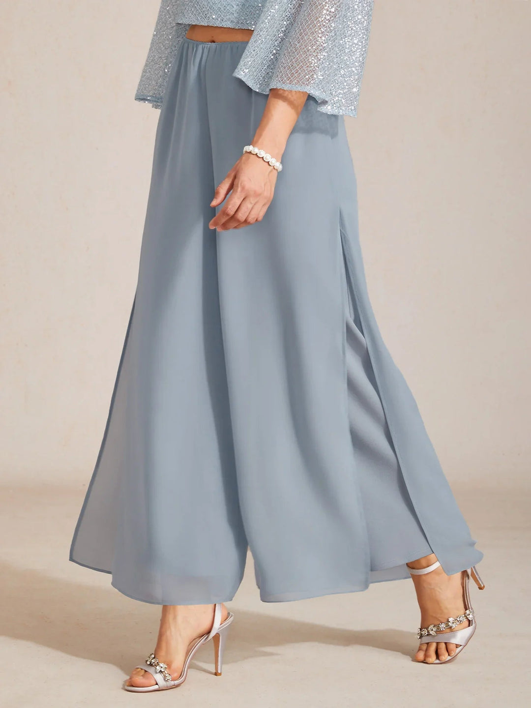 Rechte broek met chiffon split been overlay