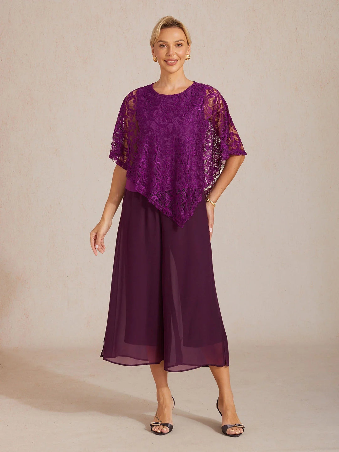 Elegante top met vleermuismouwen van kant