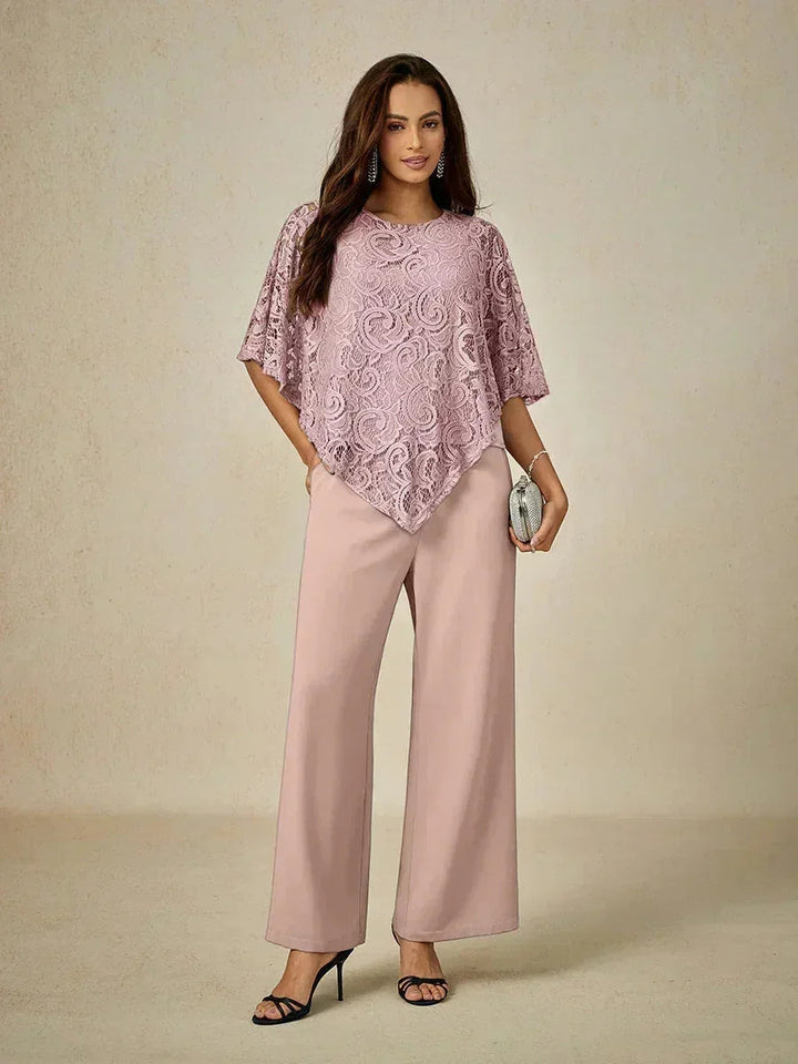 Elegante kanten top met vleermuismouwen