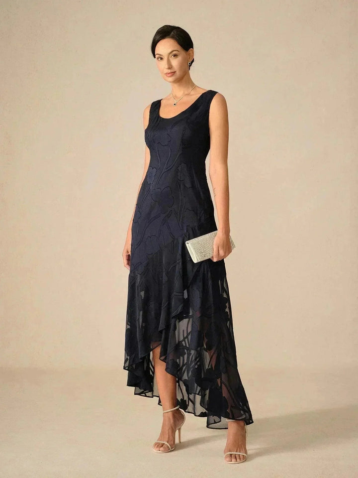 Chiffon Mouwloze Avondjurk Met Bloemenprint En Asymmetrische Zoom