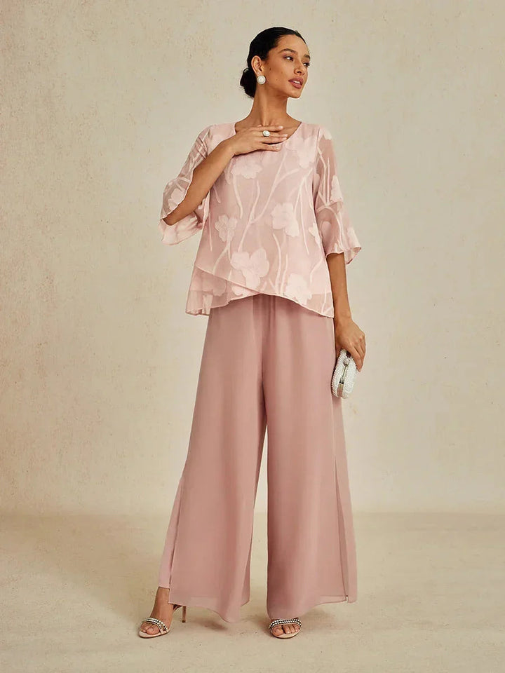 Rechte broek met chiffon split been overlay