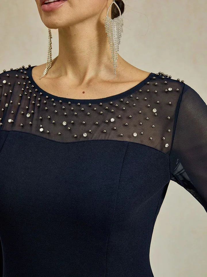 Elegante Kokerjurk voor Cocktails met Versierde Illusie-Mesh Halslijn