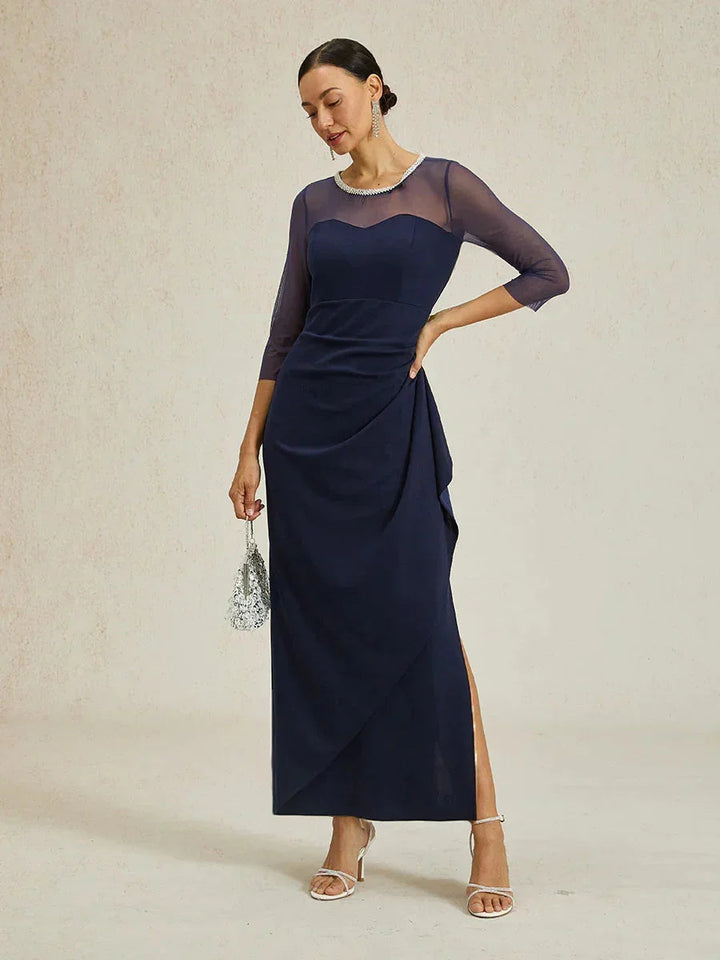 Elegante formele jurk met kralen en illusiehalslijn