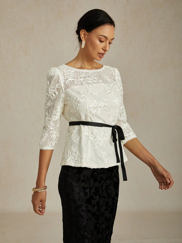 Blouse Met 3/4-Mouw, Rozetkant en Paillettenaccent