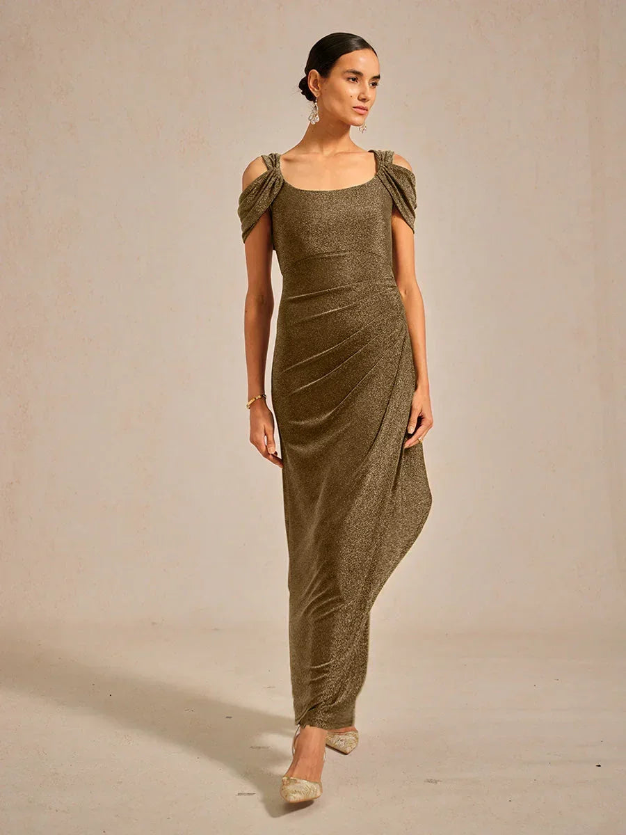 Gebreide jurk met open schouders, glitter en metallic