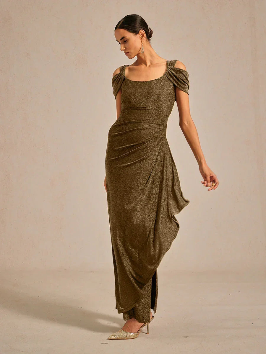 Gebreide jurk met open schouders, glitter en metallic