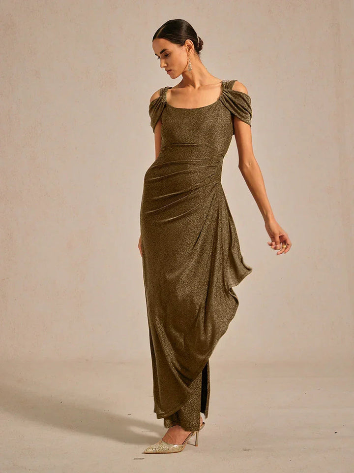Gebreide jurk met open schouders, glitter en metallic