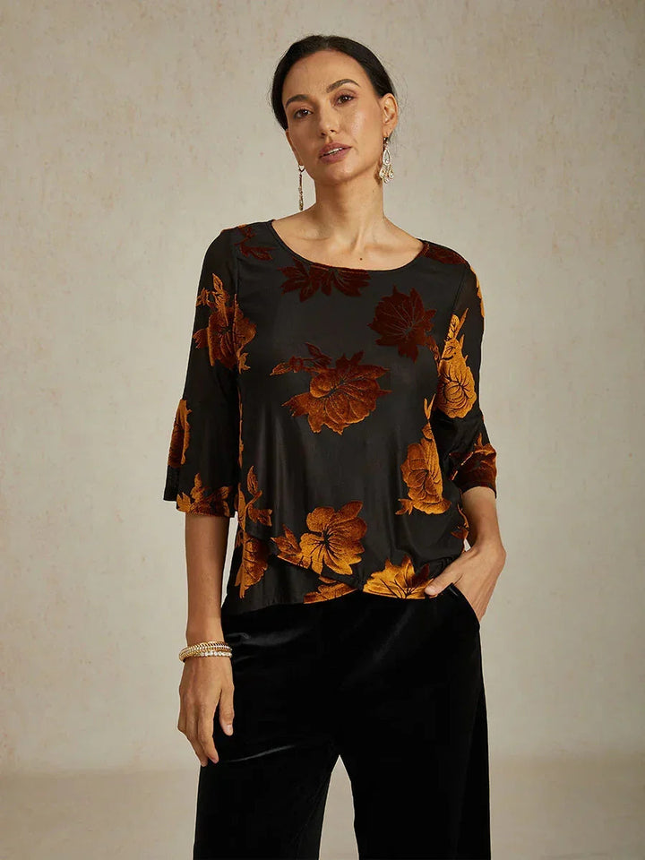 Chique Bloemige Blouse met Asymmetrische Zoom