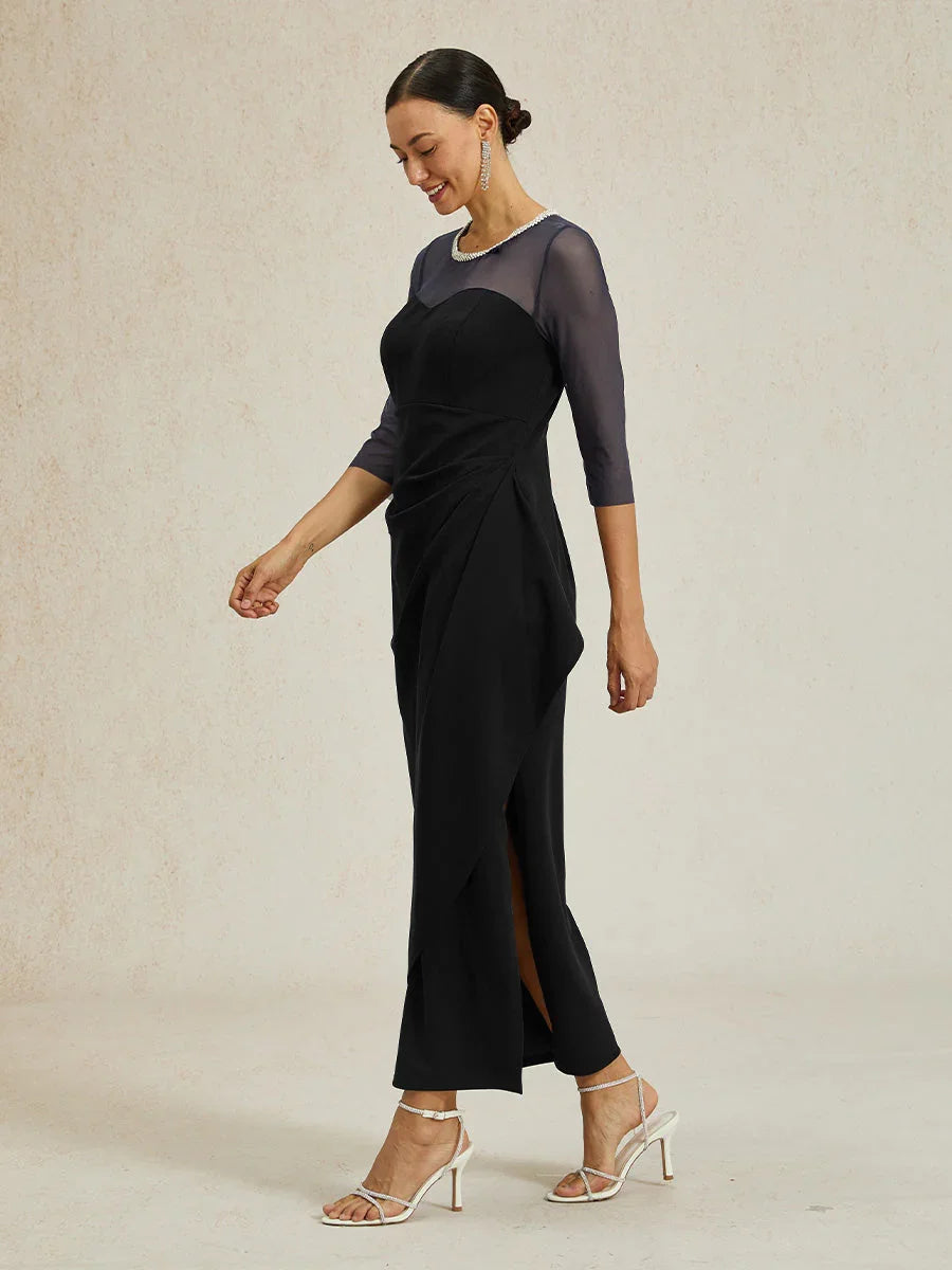 Elegante formele jurk met kralen en illusiehalslijn