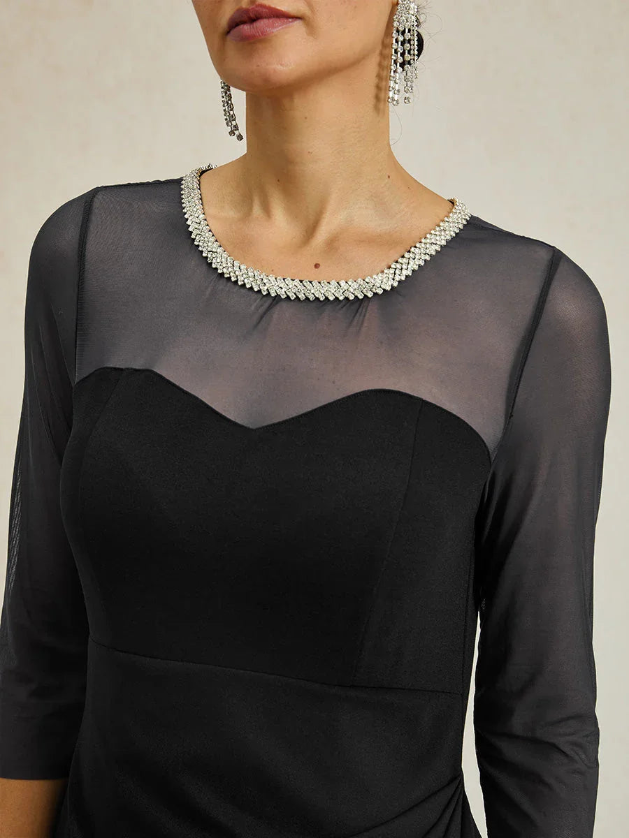 Elegante formele jurk met kralen en illusiehalslijn