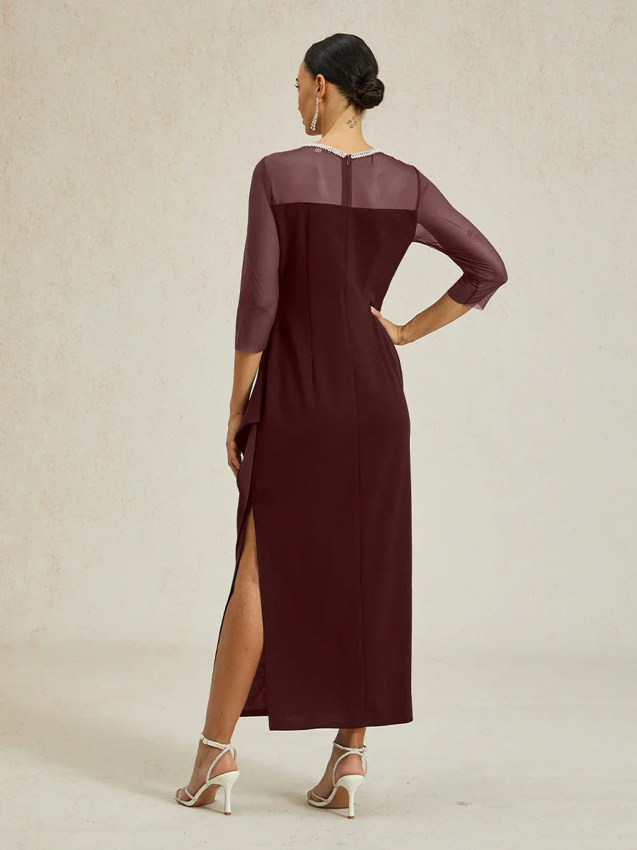Elegante formele jurk met kralen en illusiehalslijn