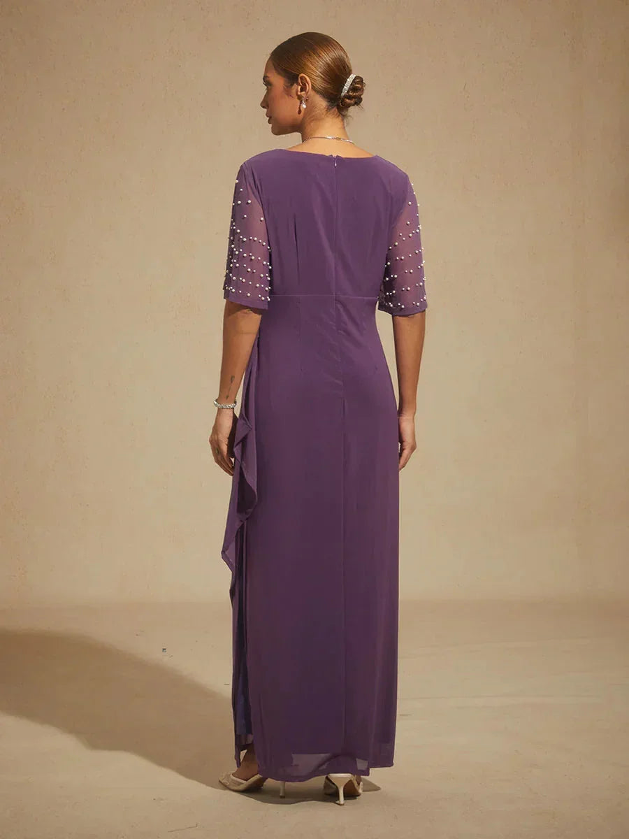 Elegante Formele Galajurk met Versierde Fladdermouwen