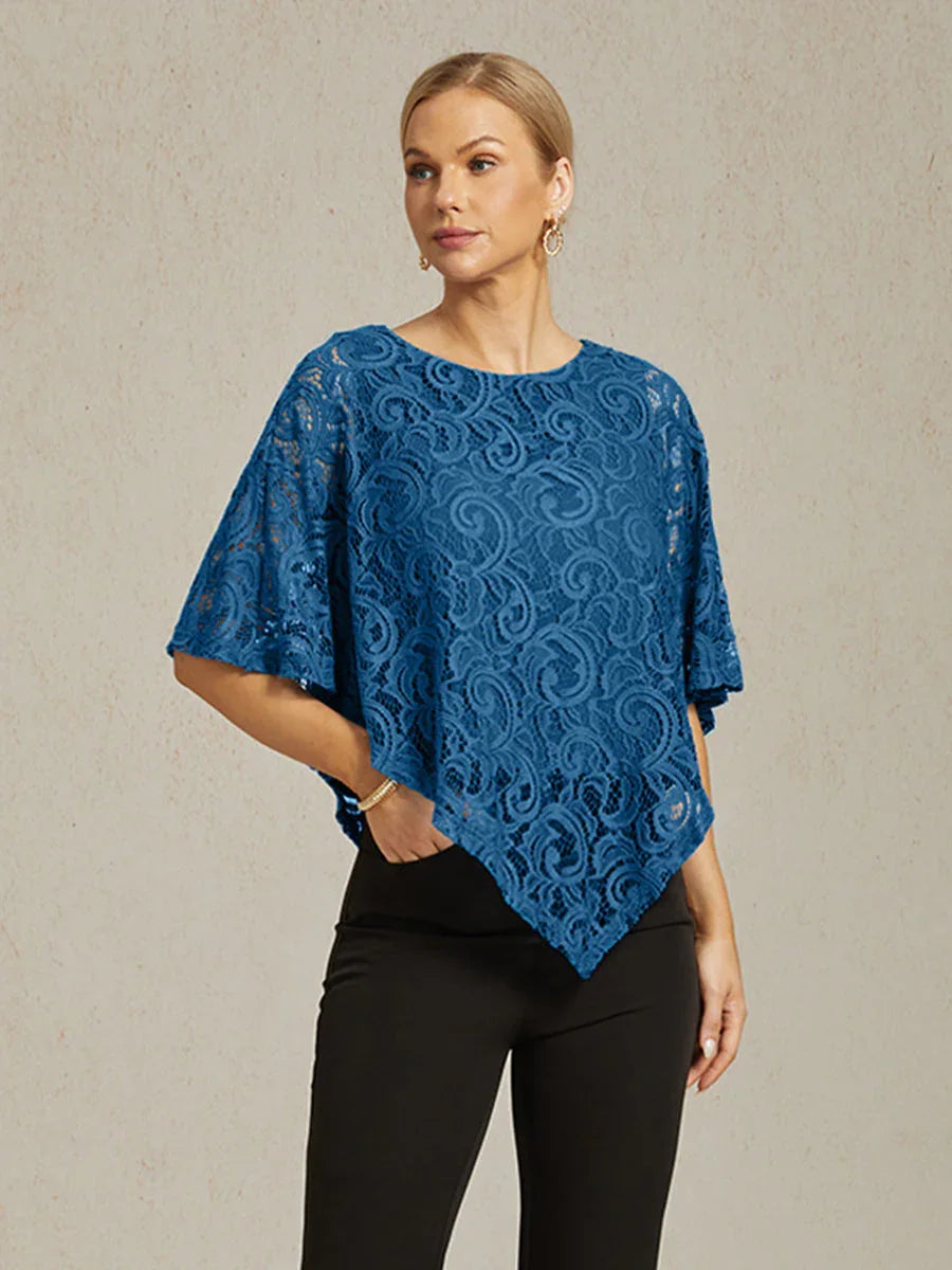 Elegante top met vleermuismouwen van kant