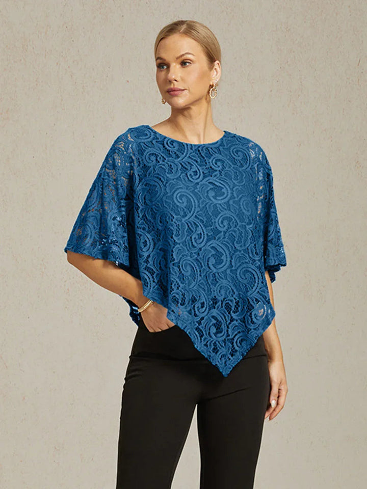 Elegante top met vleermuismouwen van kant