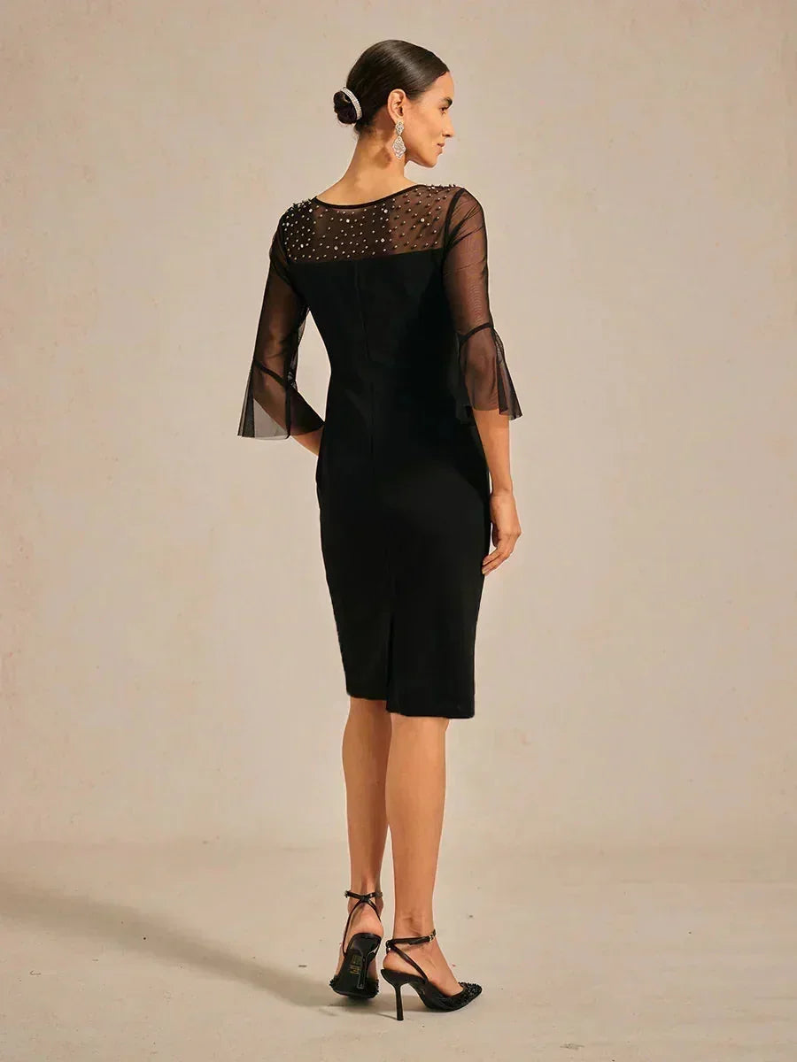 Elegante Schede Cocktailjurk met Versierde Illusie-Mesh Halslijn