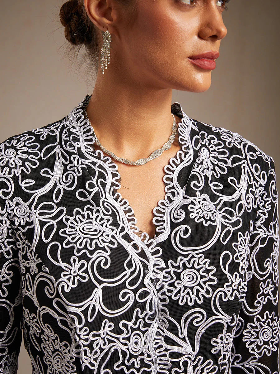 Geborduurde Bloemen V-halsblouse