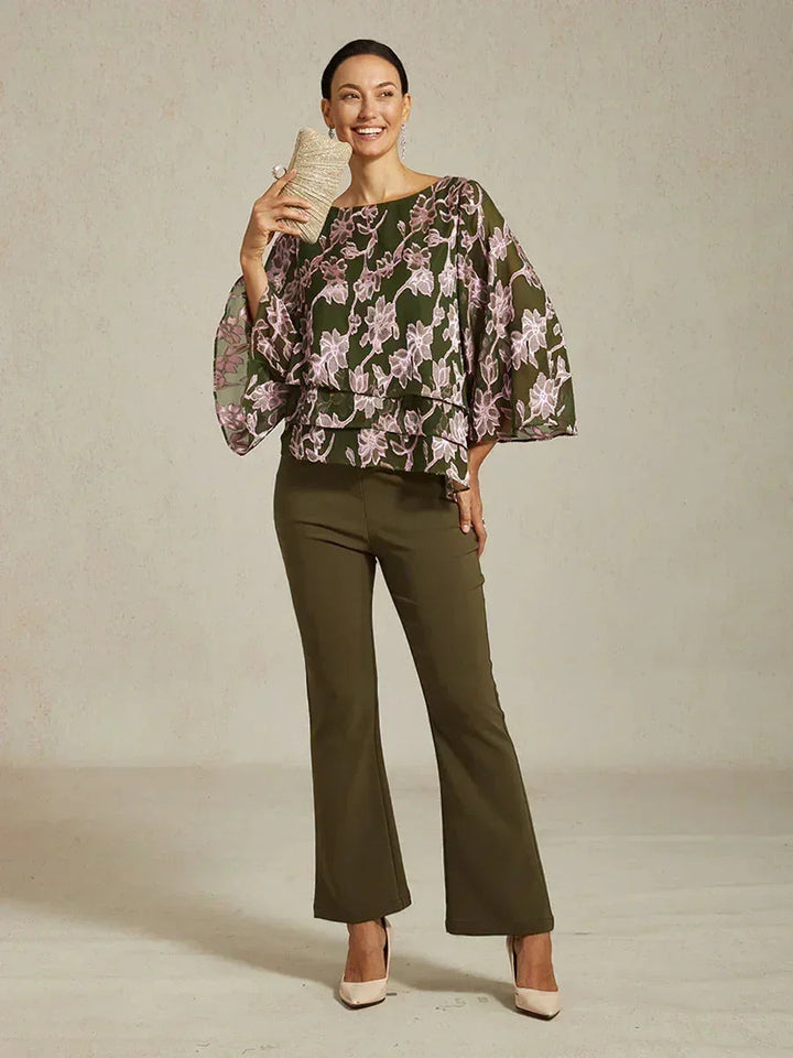Bloemenchiffonblouse met boothals en A-lijnmouwen