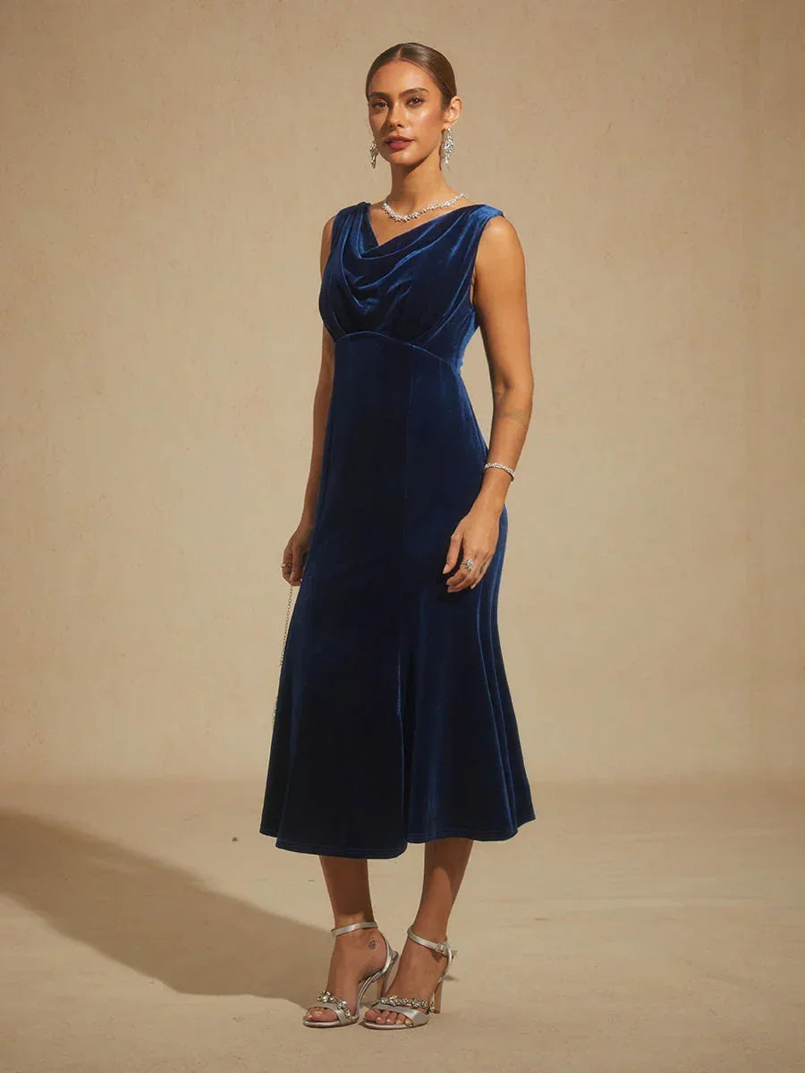 High-Stretch Fluwelen Mouwloze Midi-Jurk met Lage Ronde Hals