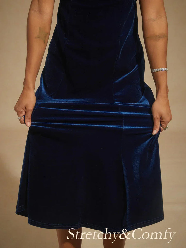 High-Stretch Fluwelen Mouwloze Midi-Jurk met Lage Ronde Hals