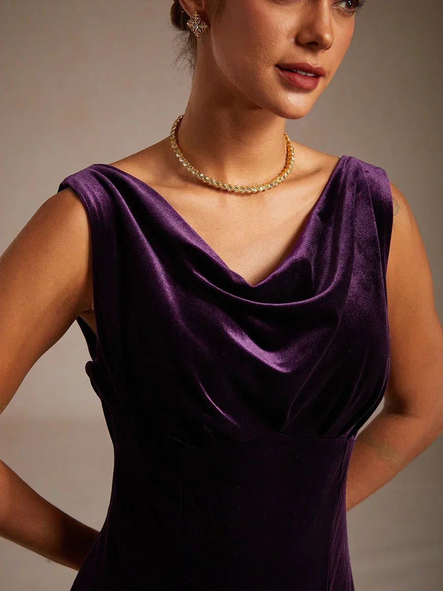 High-Stretch Fluwelen Mouwloze Midi-Jurk met Lage Ronde Hals