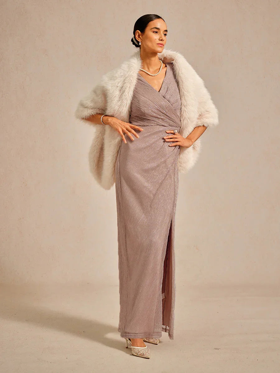 Faux Fur Shawl with Soft Touch and Fluffy Texture