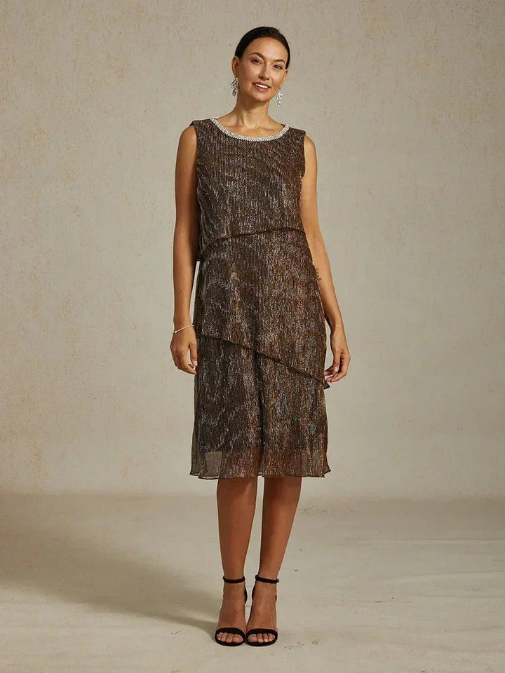 Metallic Geplooide Chiffon Midi-jurk met Kralenversierde Ronde Hals