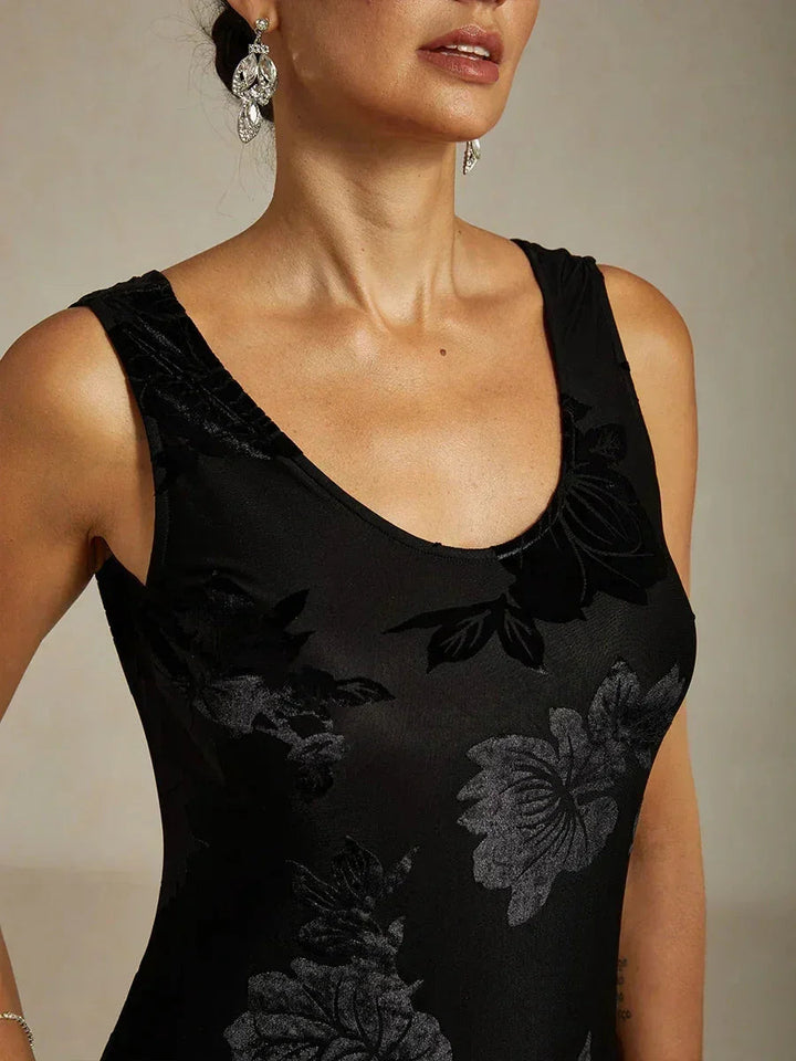 Avondjurk Met Bloemenprint En Asymmetrische Zoom