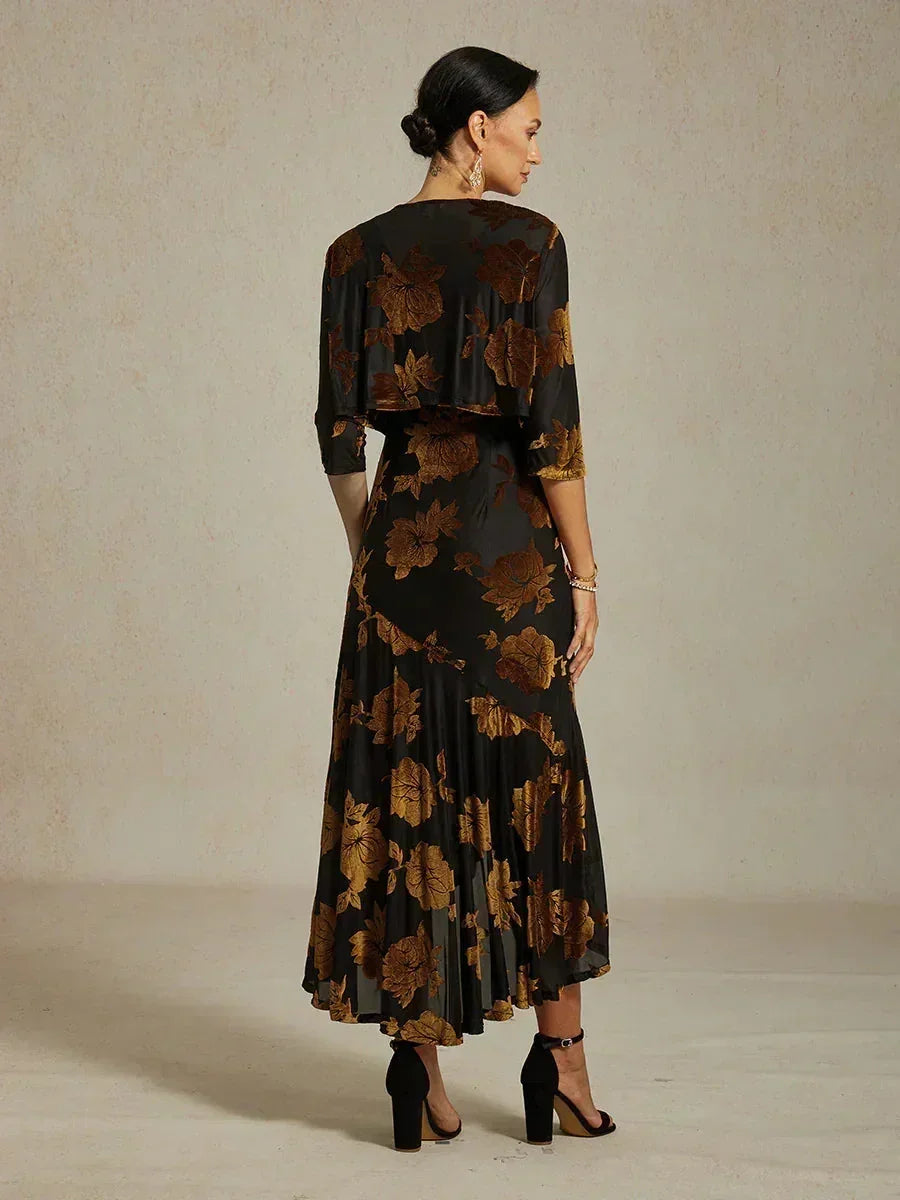 Avondjurk Met Bloemenprint En Asymmetrische Zoom