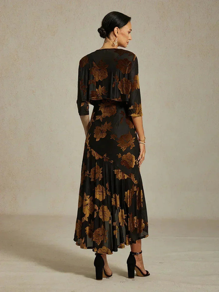 Avondjurk Met Bloemenprint En Asymmetrische Zoom