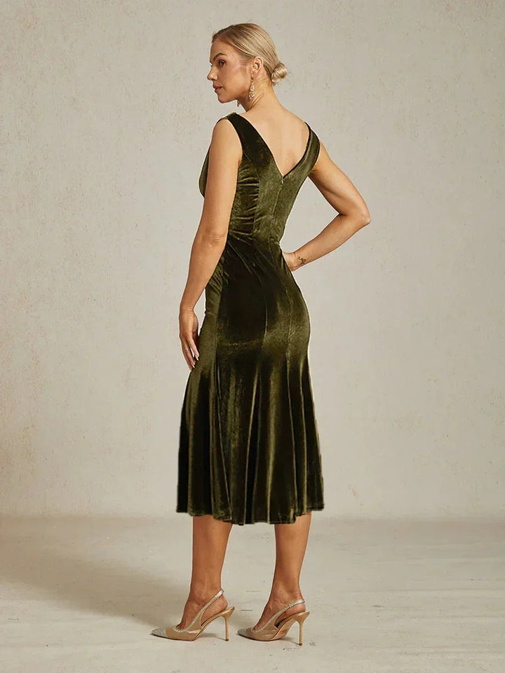 High-Stretch Fluwelen Mouwloze Midi-Jurk met Lage Ronde Hals