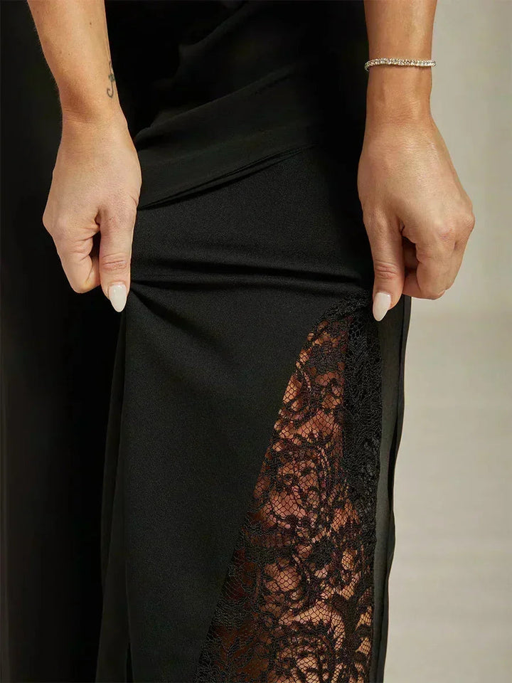 Rechte broek met chiffon split been overlay
