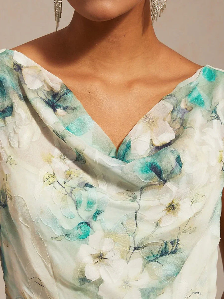 Bloemenjurk Met Watervalhals, Theelengte En Volantzoom