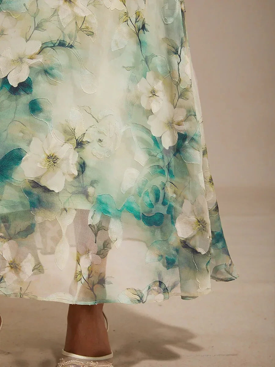 Bloemenprint jurk met col, theelange en volantzoom